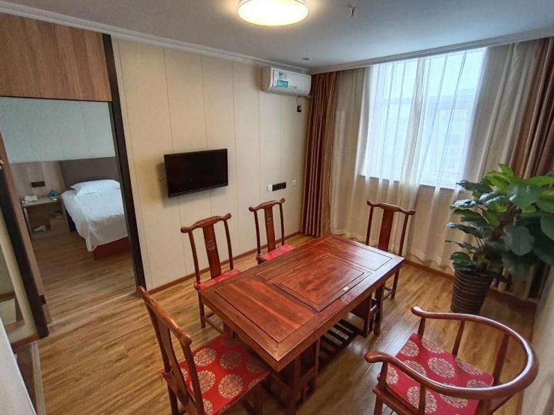 Greentree Inn Beijing Fangshan Liangxiang Suzhuang Express Hotel Luaran gambar