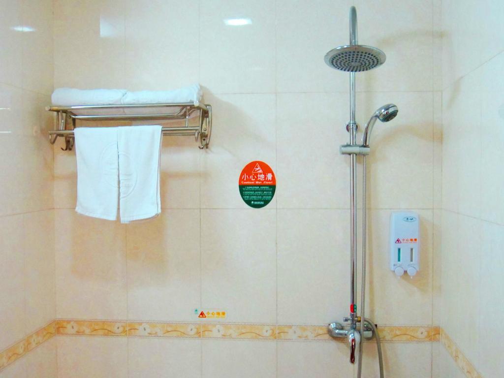 Greentree Inn Beijing Fangshan Liangxiang Suzhuang Express Hotel Luaran gambar